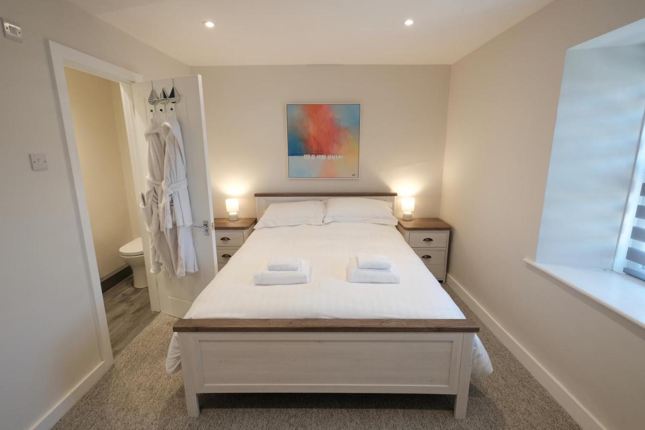 Newly Renovated Cottage With Hot Tub Portreath Exterior photo