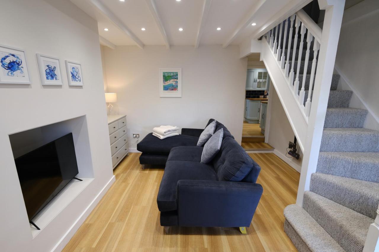 Newly Renovated Cottage With Hot Tub Portreath Exterior photo