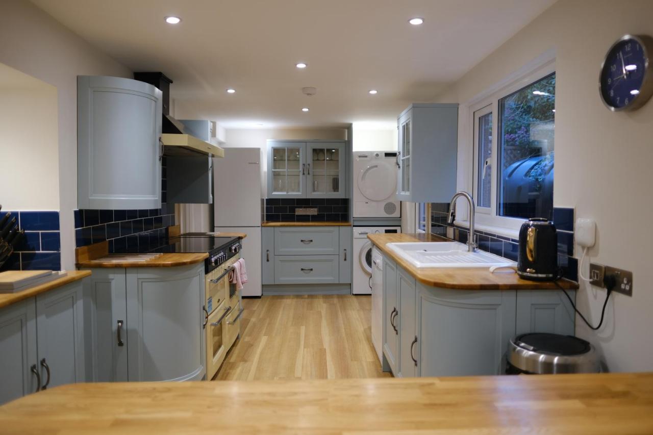 Newly Renovated Cottage With Hot Tub Portreath Exterior photo