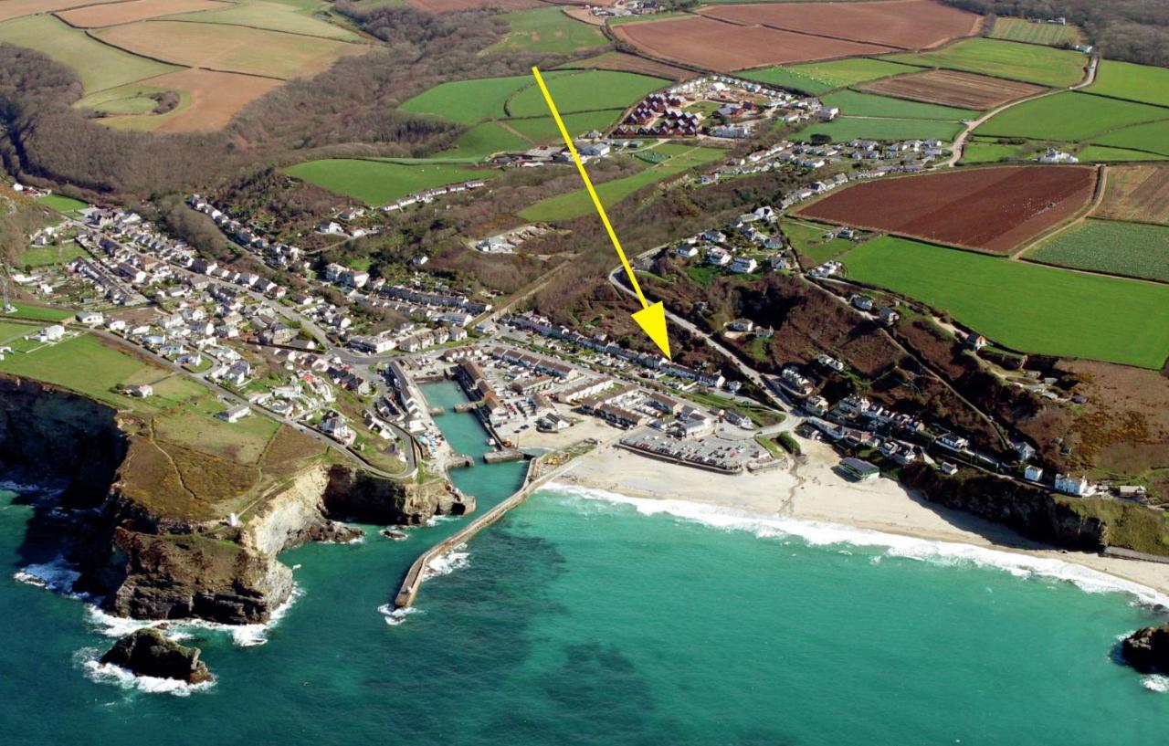 Newly Renovated Cottage With Hot Tub Portreath Exterior photo