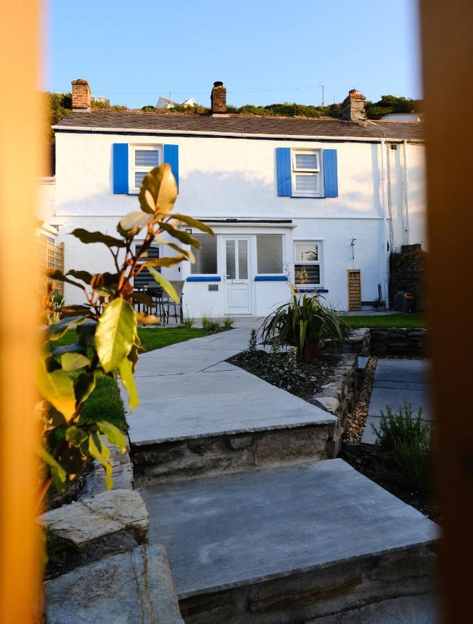 Newly Renovated Cottage With Hot Tub Portreath Exterior photo