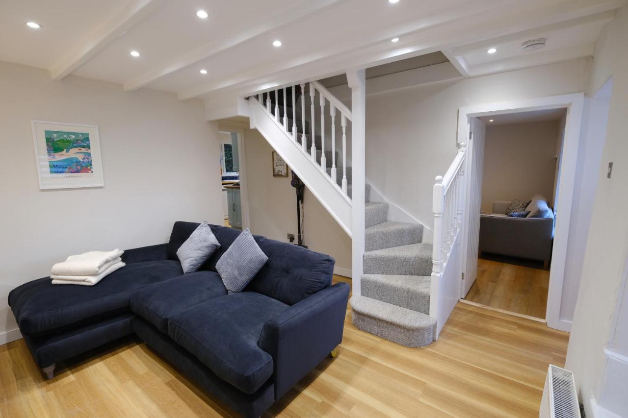 Newly Renovated Cottage With Hot Tub Portreath Exterior photo