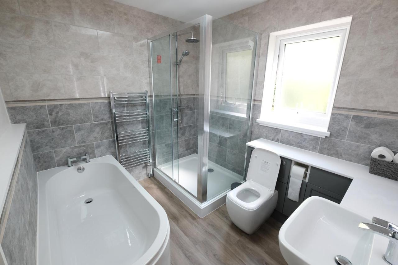 Newly Renovated Cottage With Hot Tub Portreath Exterior photo